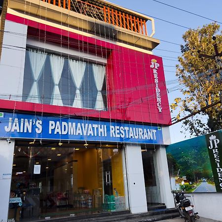 Jp Residency Hotel Yelagiri Luaran gambar