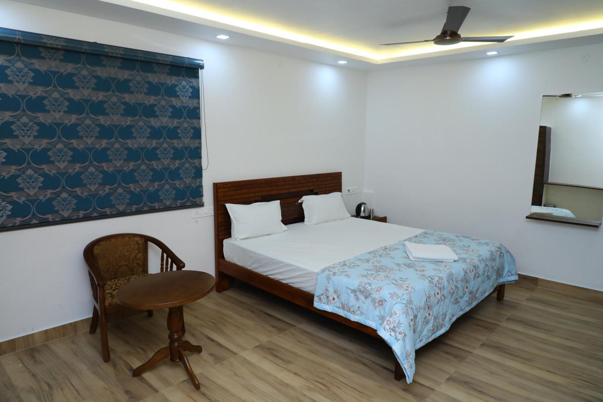 Jp Residency Hotel Yelagiri Luaran gambar