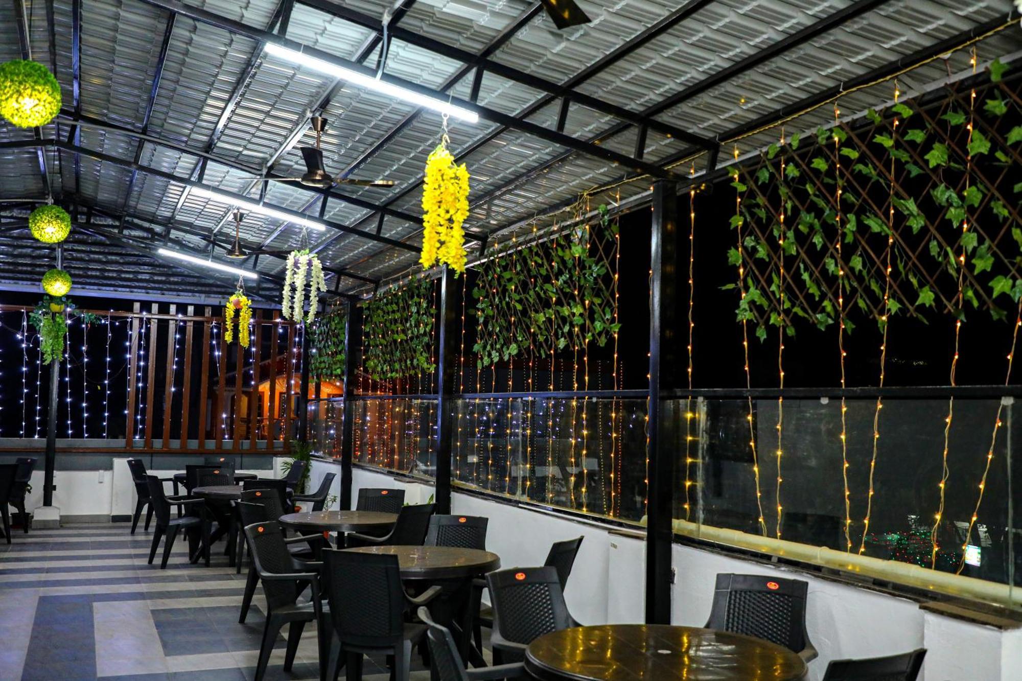 Jp Residency Hotel Yelagiri Luaran gambar