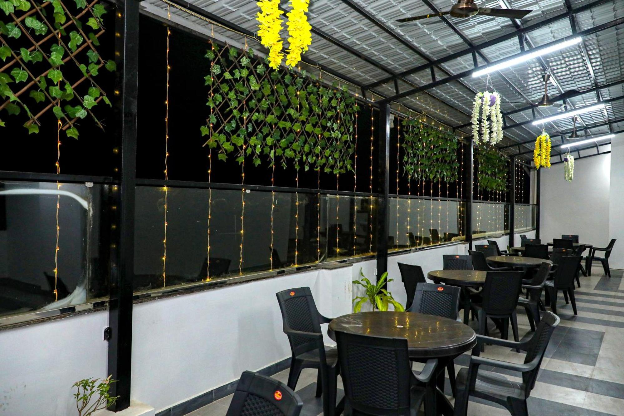 Jp Residency Hotel Yelagiri Luaran gambar