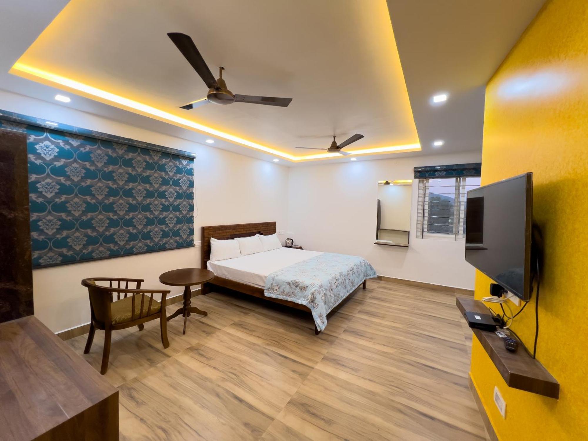 Jp Residency Hotel Yelagiri Luaran gambar